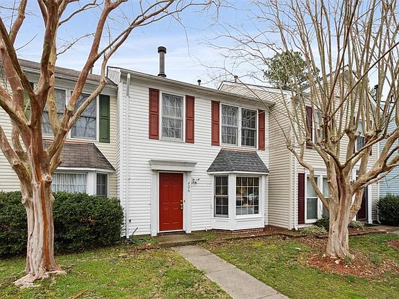 4th image of 406 Arabian Cir