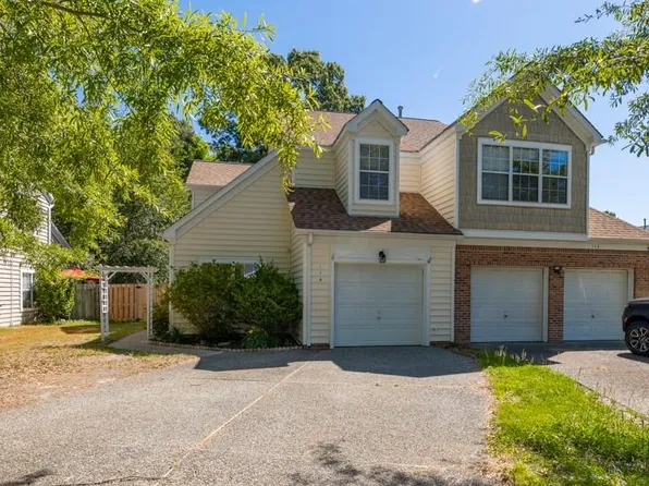 114 Alice Ct, Yorktown, VA 23692