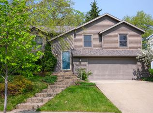 2109 Beacon Dr SW, Rochester, MN 55902