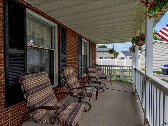 4th image of 76 Villa Maria Rd