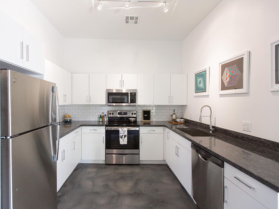 1st image of 3625 N 16th St #102