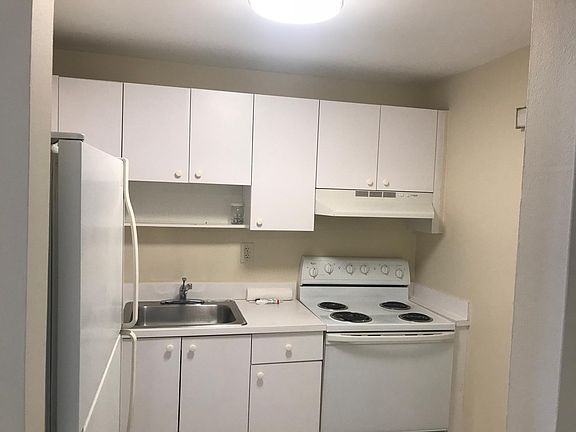 5th image of 6195 W 18th Ave APT G323