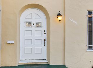 901 S Mansfield Ave, Los Angeles, CA 90036