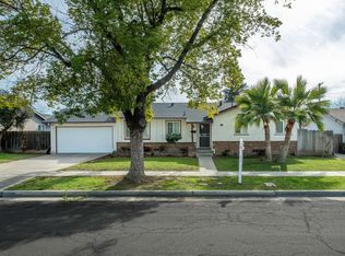 1129 W Norwich Ave, Fresno, CA 93705