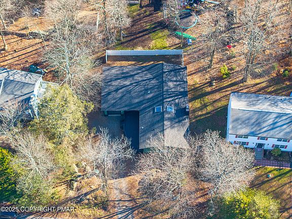 5th image of 1434 Waterfront Dr