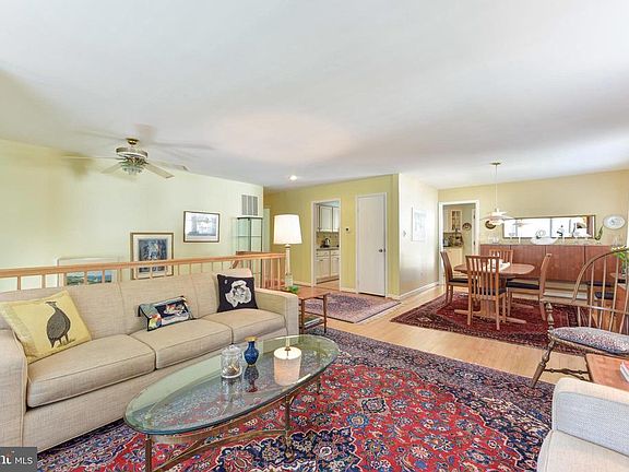 4th image of 8508 Cherry Valley Ln