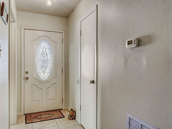 3rd image of 2707 Hazy Creek Dr