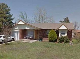 3812 SE Dorchester Dr, Lawton, OK 73501