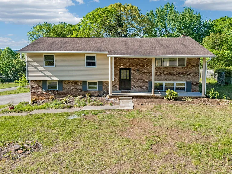 12201 W Kings Gate Rd — Photo 42