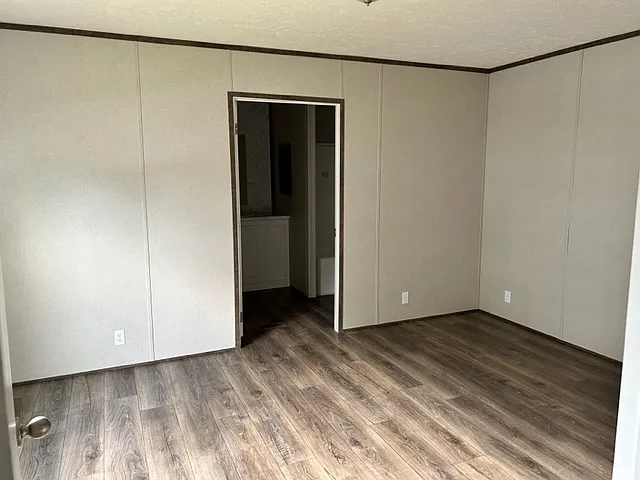 606 Winding Ln — Photo 4