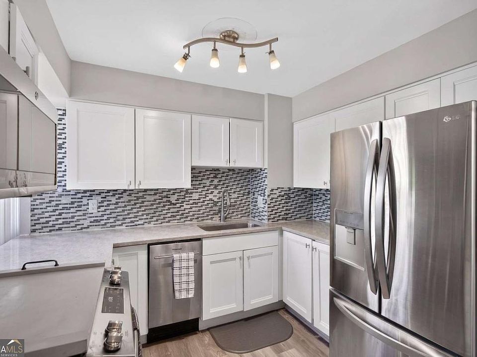 1st image of 2479 Peachtree Rd NE APT 214