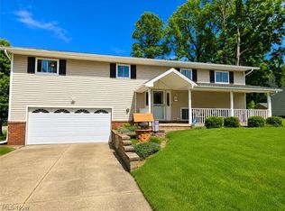 14598 S Gateway Dr, North Royalton, OH 44133