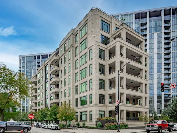 (undisclosed Address), Chicago, IL 60614