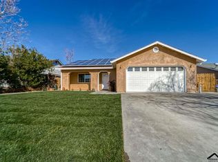 2110 Gentry Way, Red Bluff, CA 96080