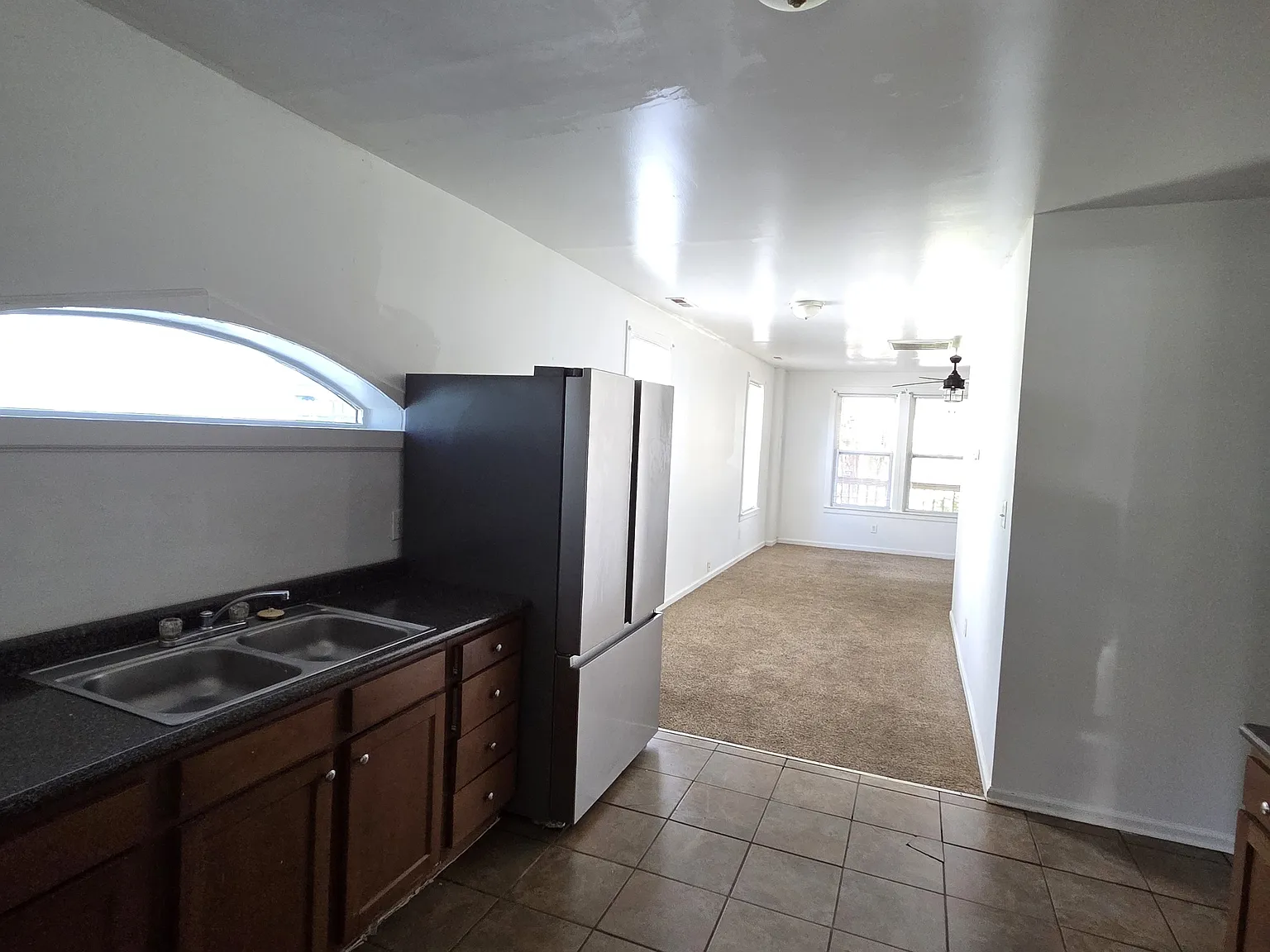 410 South College Drive - 1 — Photo 2
