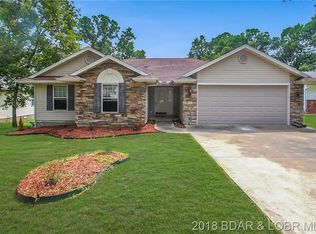 704 Cherokee Rd, Lake Ozark, MO 65049