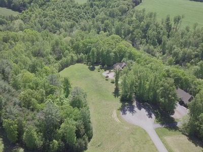 31 Revolution Rd, Wirtz, VA, 24184