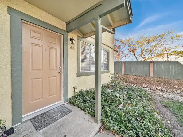 Heather Ridge Apartments, 830 Saint Marks St APT 4, Redding, CA 96003