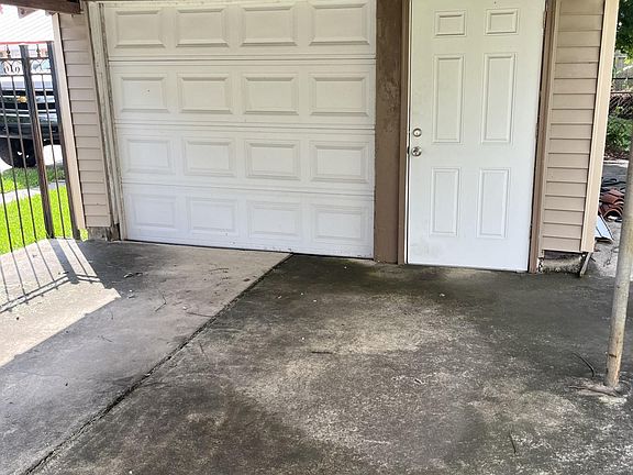 5th image of 2724 Gen Ogden St
