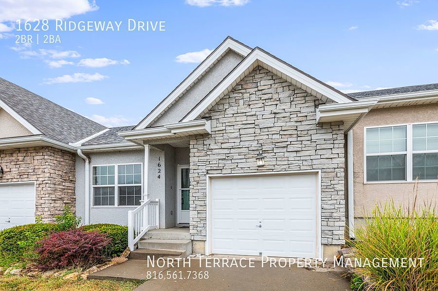 1628 Ridgeway Dr, Raymore, MO 64083 Zillow