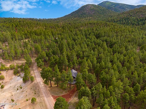 5th image of 1842 Deer Pass Rd