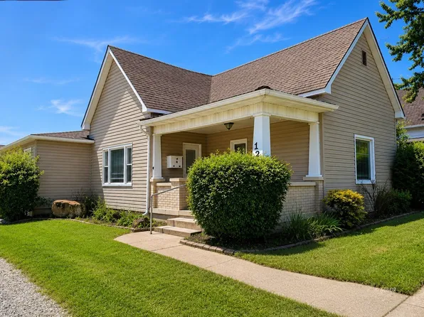 122 Locust St, Jackson, OH 45640