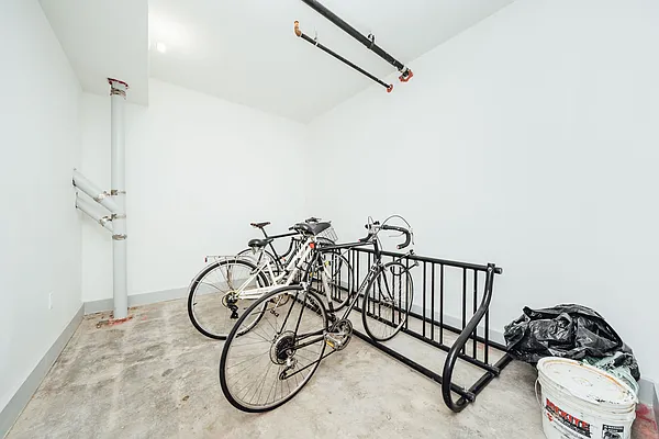 Rented by Nooklyn NYC LLC | media 85