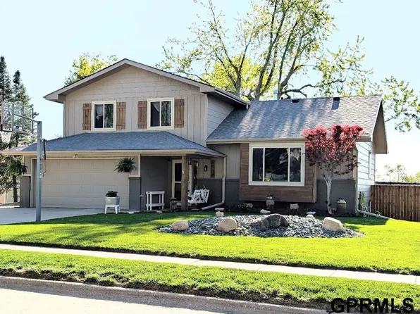 1504 Willow Ave, Bellevue, NE 68005