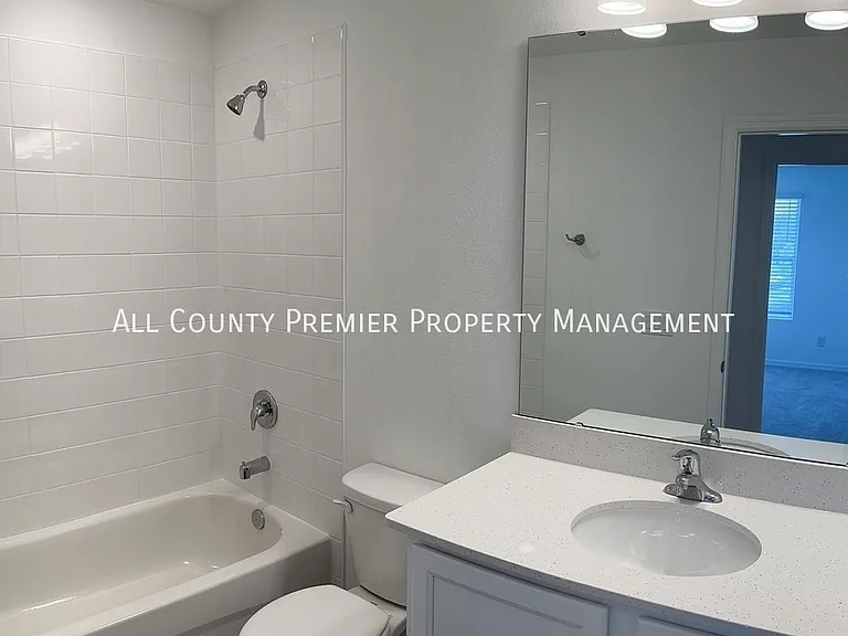 6460 Barnstorm Way — Photo 12