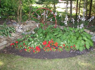 60 New Hampton Rd, Franklin, NH 03235