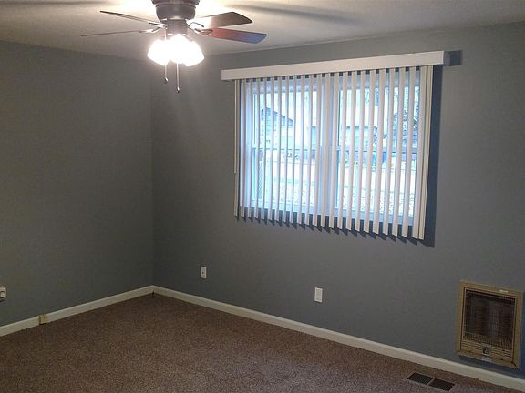 3rd image of 225 Stratton Blvd