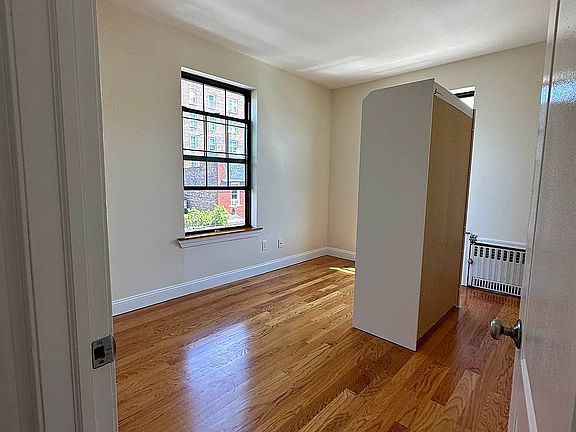 5th image of 9001 Fort Hamilton Pkwy Floor 2