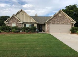 216 Arrowhead Trl, Jefferson, GA 30549