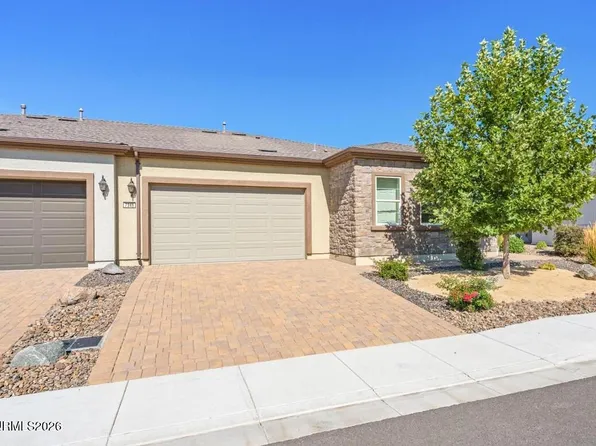 7348 Oakmont Ln, Sparks, NV 89436