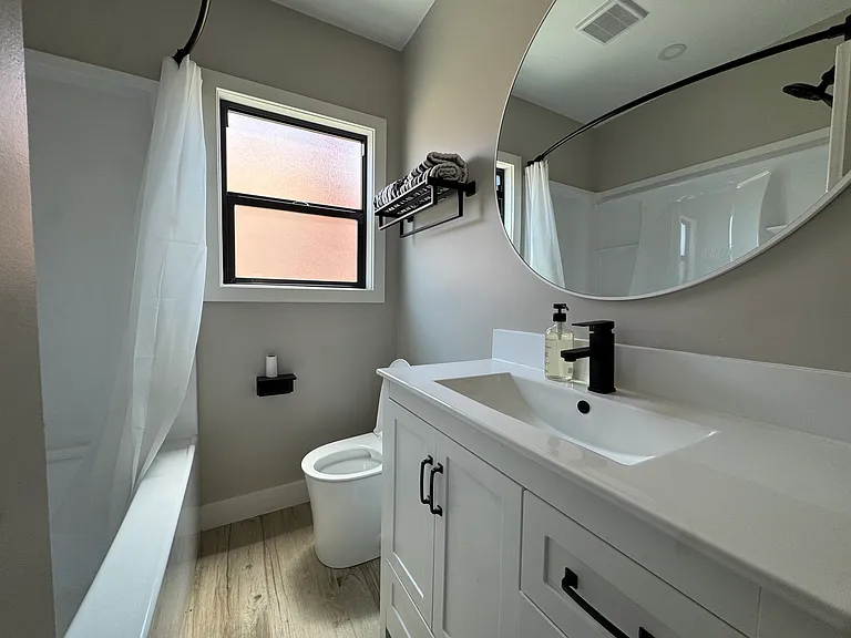 12222 Emrys Ave — Photo 12