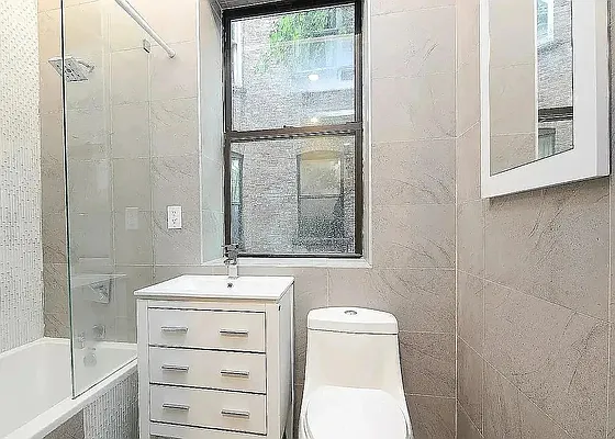 Rented by Brickview NYC Realty NYV LLC | media 16