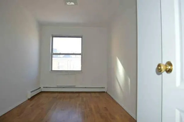 Rented by Dream Space Realty | media 16