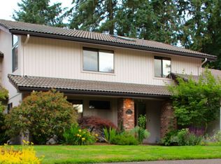 1855 Russet Dr, Eugene, OR 97401