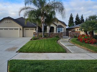 3174 Prescott Ave, Clovis, CA