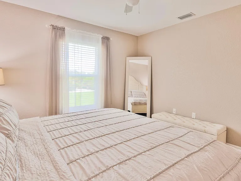 10242 Burlington Ave #A — Photo 11