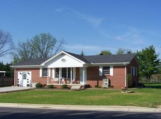 218 Cooper Rd, Cookeville, TN 38506