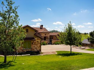 3909 Oak Park Dr, Kerrville, TX 78028