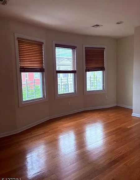 198 Van Buren St #2 — Photo 3