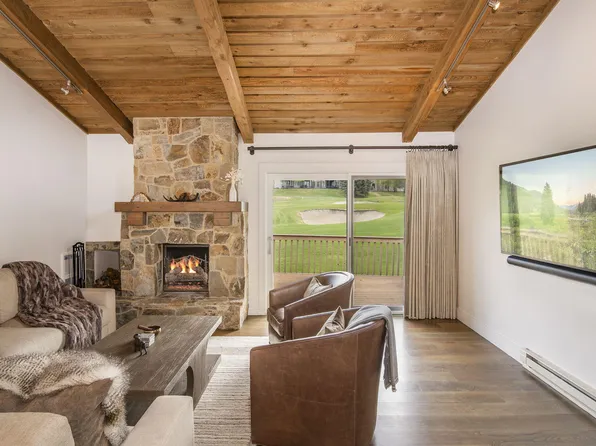 2692 Ridge Ln, Sun Valley, ID 83353