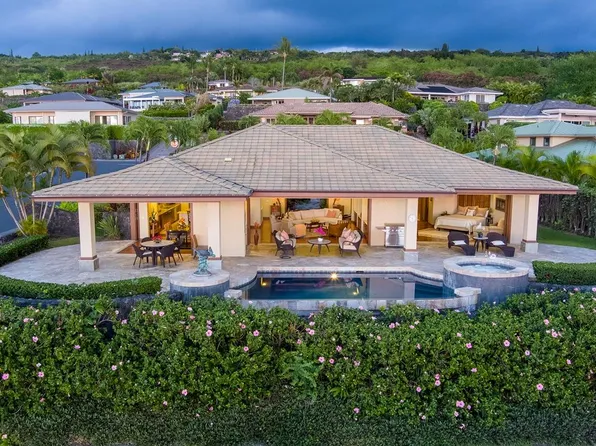 78-7042 Mololani St, Kailua Kona, HI 96740