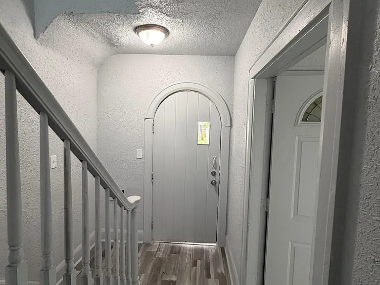 14720 Winthrop St #1 — Photo 9