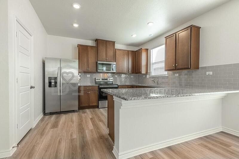 1st image of 226 Burnside Way