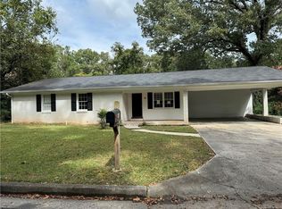 16 Lindberg Dr NE, Rome, GA 30161