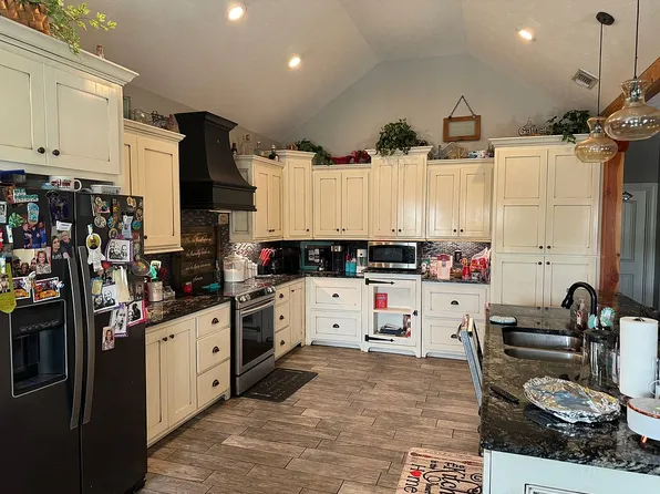 355 Patriot Way, Texarkana, TX 75501