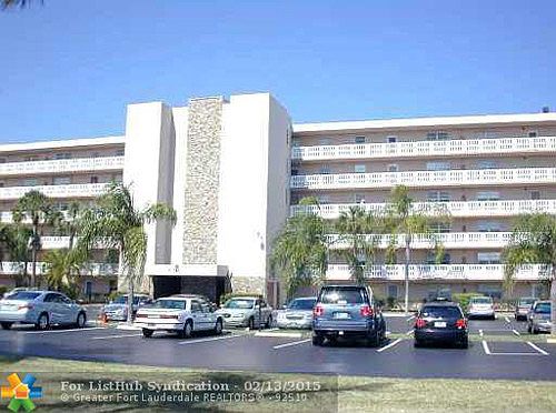 1st image of 141 SE 3rd Ave APT 208